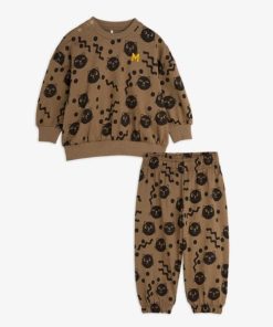 Vogueroute.shop0dfa00c16d 1