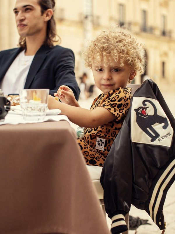 Vogueroute.shop2114dd2a5f 4