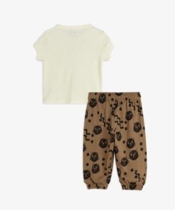 Vogueroute.shopd27bdb17d6 2